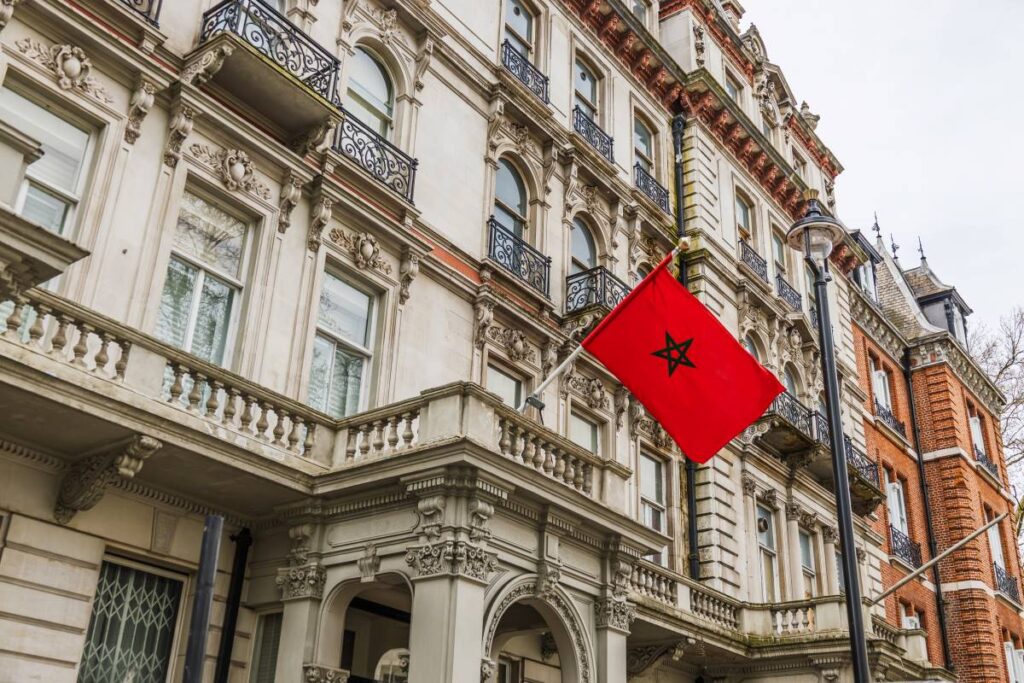 Il y a 17 consulats marocains en France pour assurer vos démarches : passeport, CIN, légalisation…