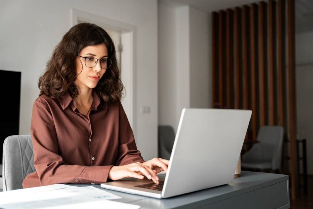 Si vous postulez à un emploi, un stage ou une formation, la lettre de motivation fait la différence.