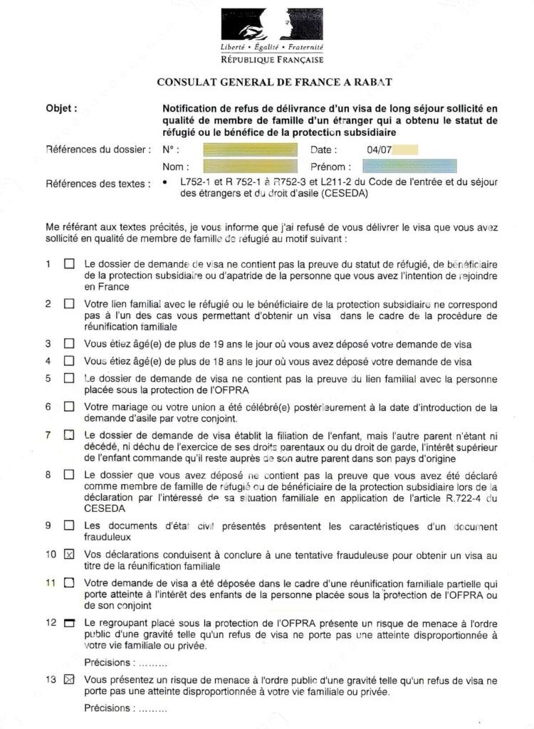 Une copie d’une notification de refus de délivrance d'un visa Schengen du consulat général de France à Rabat, avec les motifs 13 et 10 cochés